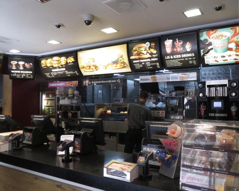 Провал «робокасс» в McDonald's: искусственный интеллект не справился с приемом заказов